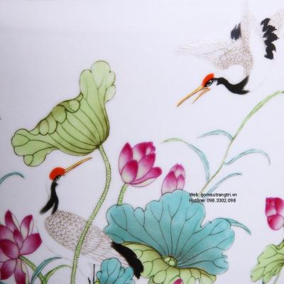 BÌNH SỨ HOẠ TIẾT TỨ QUÝ NGHÊNH XUÂN